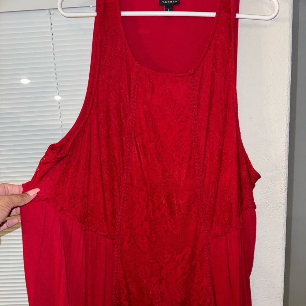 🌹🌹Torrid Lace Red Top-Size 3 🌹🌹